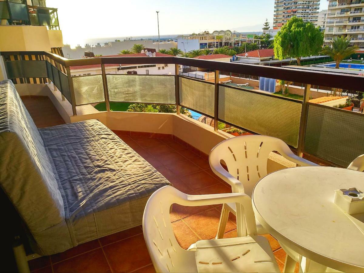 2 Bedrooms Sea View Apartament 100 Meters From Ocean Los Cristianos  Esterno foto